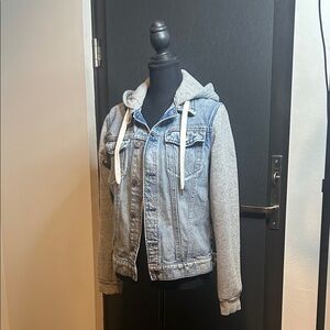 Divided Two-Tone Light Blue Denim Jacket with Gray Hoodie Sleeves